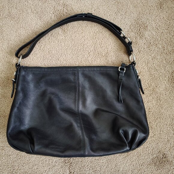 Coach Handbags - Black Leather Coach Classic-look Shoulder Bag